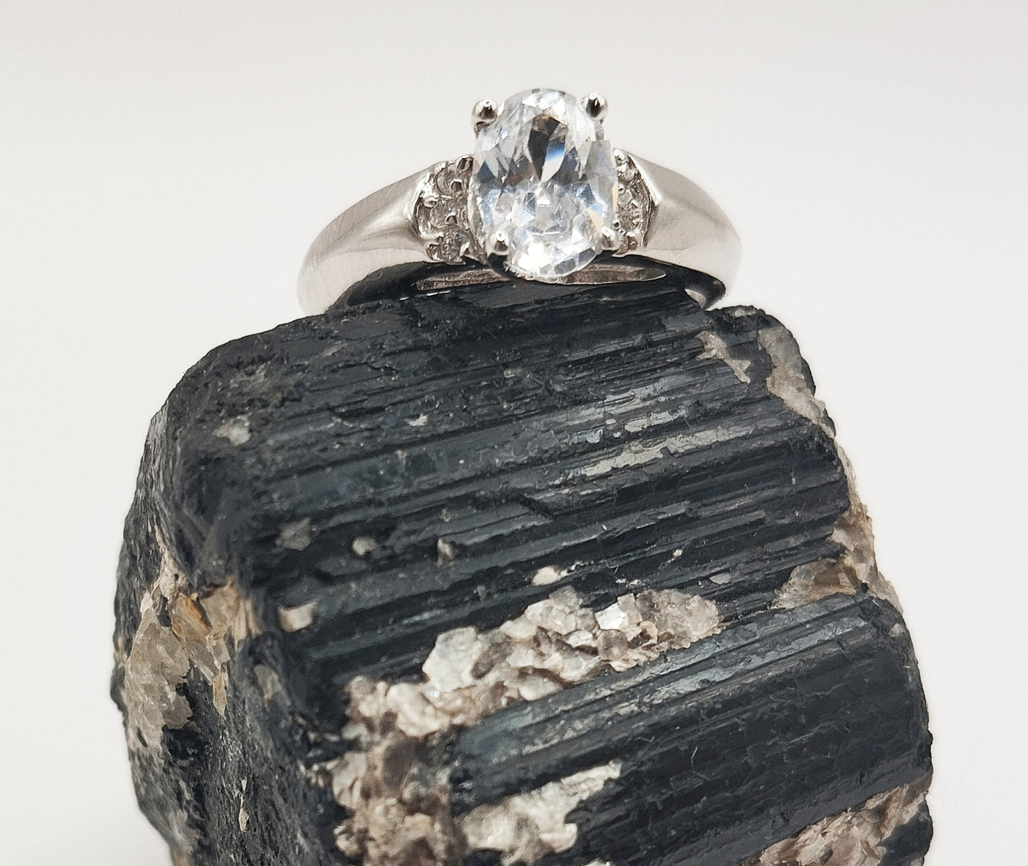 White Zirconia Ring